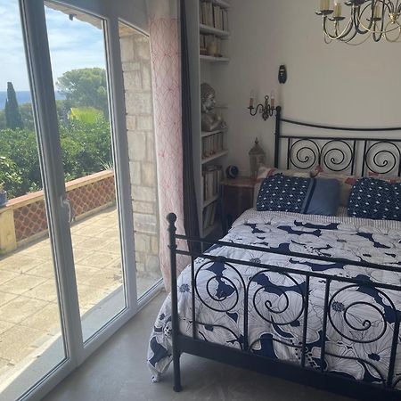 לס איסאמברה Villa Kahina מראה חיצוני תמונה