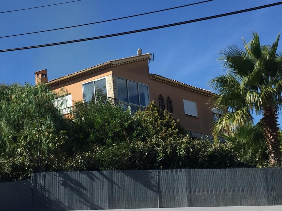 לס איסאמברה Villa Kahina מראה חיצוני תמונה